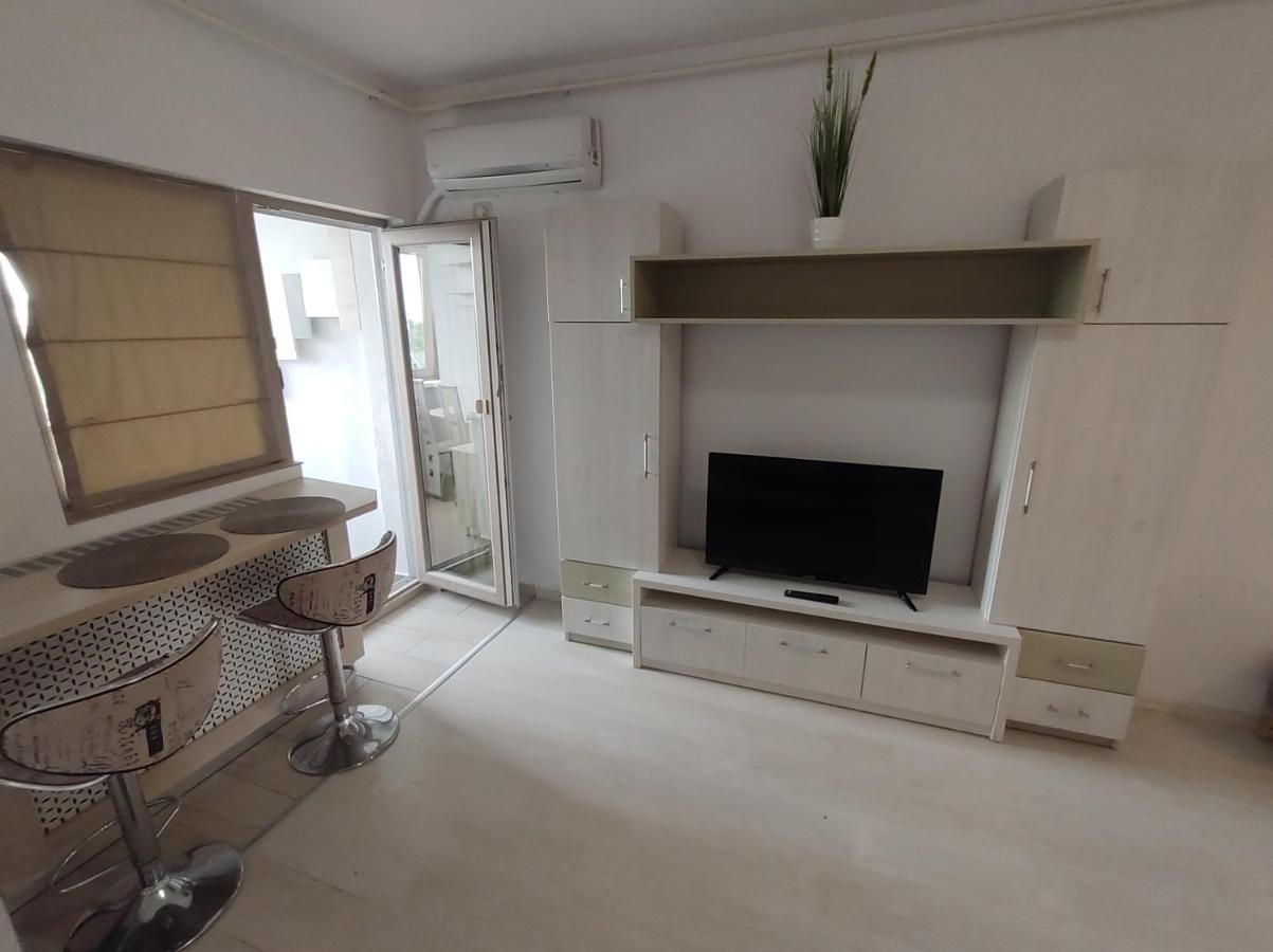Apartment Fundeni - Garsoniere - Langa Spital